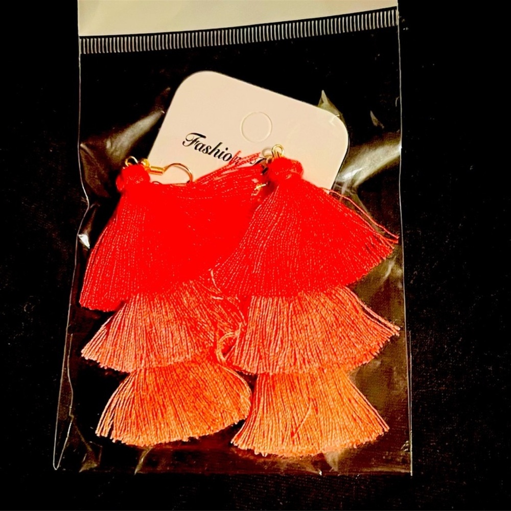 Fashion earring